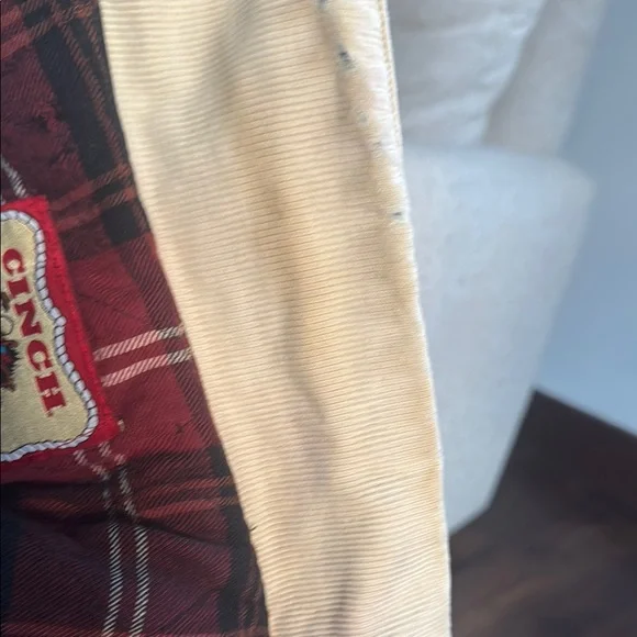 Vintage CINCH Denim Jacket with Cream Collar - Picture 6 of 7